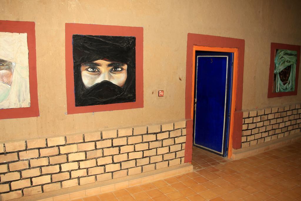 La Gazelle Bleue Hotel Merzouga Exterior photo